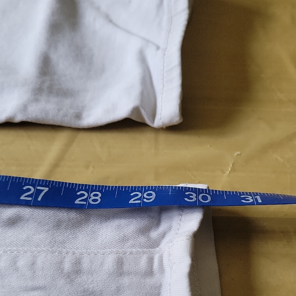 Old Navy Women's White Jeggings - Picture 4 of 9